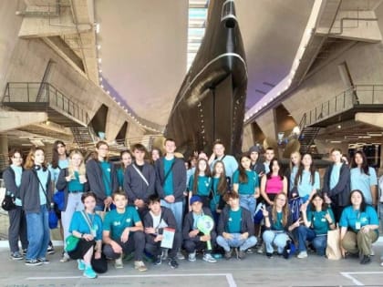 На летние каникулы - в Северную столицу!