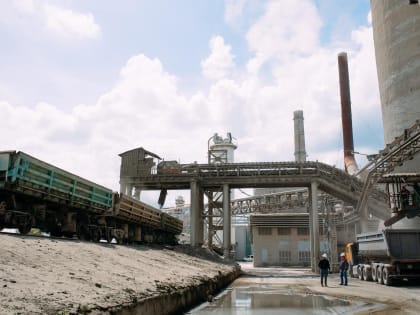 Новое производство цемента в Амвросиевском районе