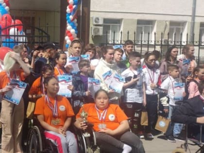 Спортсмены по плаванию среди лиц с ОВЗ завоевали 9 медалей