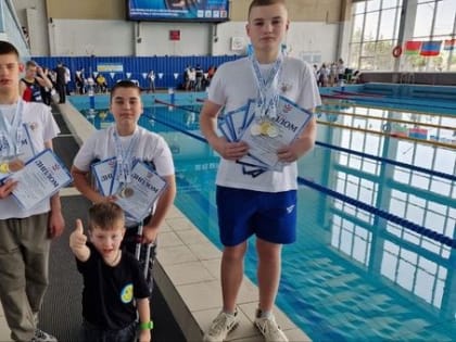 12 медалей завоевали наши спортсмены с поражением ОДА по плаванию
