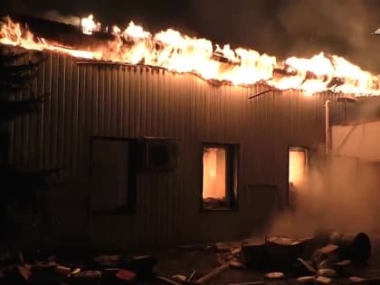 Родион Северьянов: Поздним вечером, украинские националисты открыли огонь из американской РСЗО HIMARS по Ленинскому райо