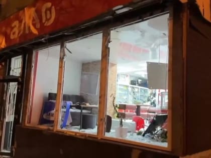 Еще последствия обстрела центра Донецка