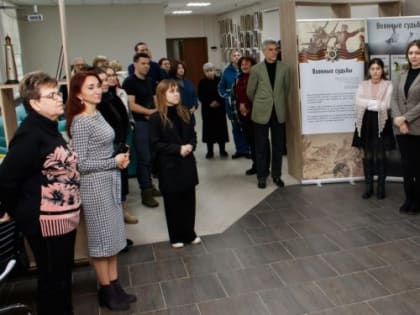 В Донецке открылись выставки о героизме защитников Арктики