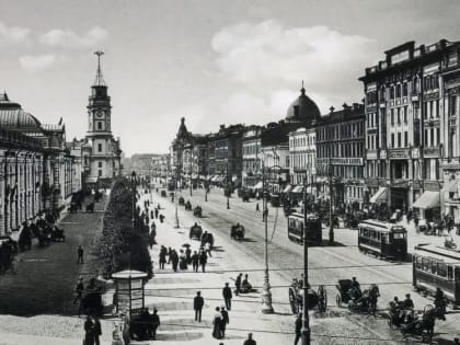 Донецкий республиканский художественный музей в преддверии новогодних праздников предлагает окунуться в атмосферу...