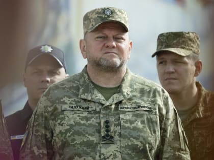 Главком ВСУ Залужный признал потерю города Марьинка