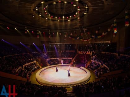 Семь прокатных периодов конвейера Росгосцирка пройдут в Донбассе — Минкультуры РФ