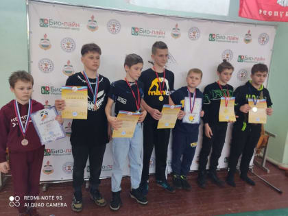 15 апреля в городе Луганск состоялось открытое первенство Луганской Народной Республики по рукопашному бою