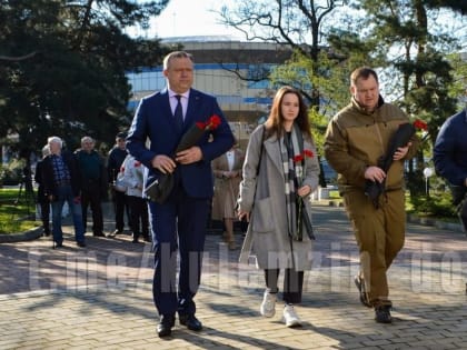 В Донецке почтили память погибших ликвидаторов аварии на Чернобыльской АЭС