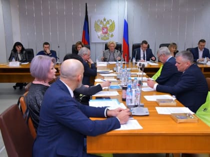 Лариса Толстыкина: Приняла участие в заседании Совета ректоров вузов ДНР, которое было посвящено теме сотрудничества вуз