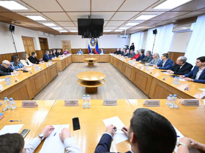 Денис Пушилин обсудил с научным сообществом Республики расширение региональных мер поддержки ученых и исследователей