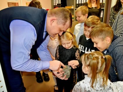 Мечте маленькой девочки из ДНР помогли исполниться сотрудники Воронежского филиала ФГБУ «ВНИИКР»