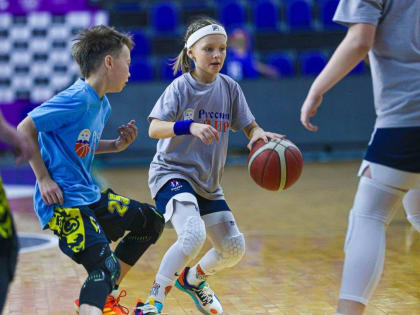 Донецкие дети поучаствовали в спортивно-культурном фестивале в Курске