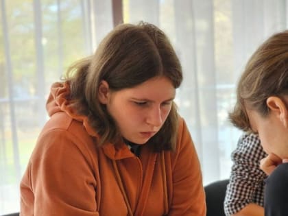 Шахматистка ДНР завоевала 2 золотые медали!