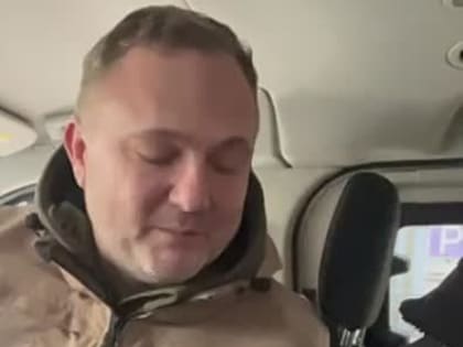 Донецк.. Мой друг Роман Косарев. Корреспондент английской редакции RT. @corrkosarev О нём я рассказывал тут. Во втором в