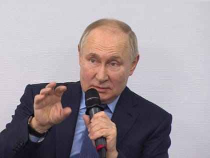 Россия за 23 года сумела стать независимой в сельском хозяйстве, заявил Путин