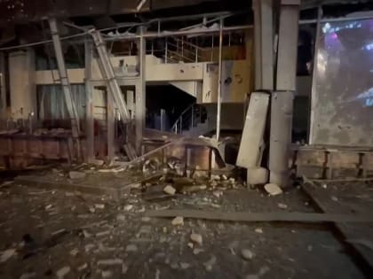 Пока вся страна отмечает наступивший 2024 год, украинские формирования из ствольной и реактивной артиллерии массированно