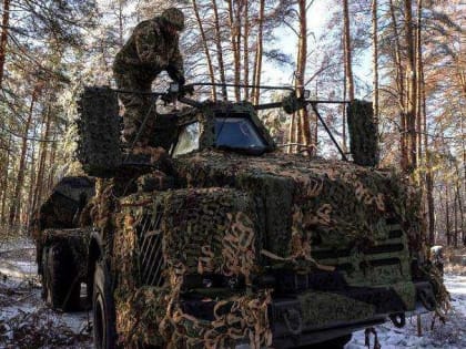 Британский полковник счел бегство ВСУ из Марьинки ударом по поддержке Украины