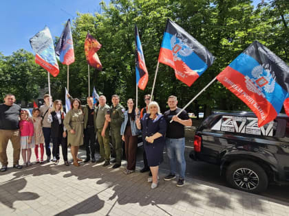 «Гудок Победы»: дончане почтили память воинов-освободителей спонтанным автопробегом