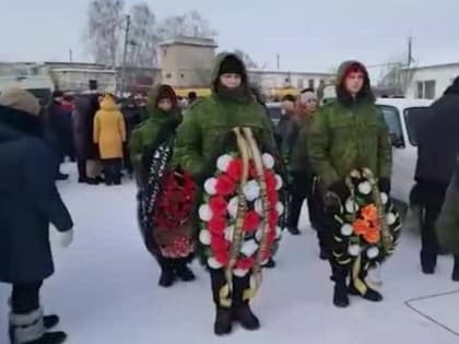 В Самарской области прошли первые похороны погибших в Макеевке военных