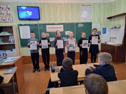 Обучающиеся творческих объединений ДОНРЭНЦ приобщились к героическим страницам истории