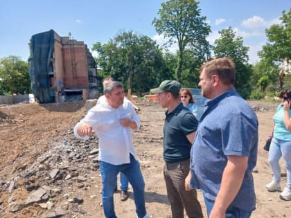 Николай Циганов оценил готовность подрядных организаций к возведению жилья по льготной ипотеке