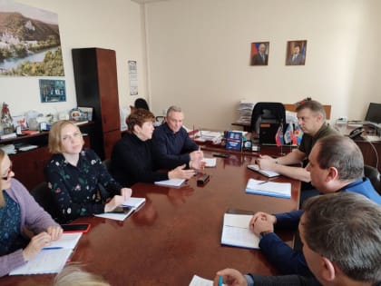 В Министерстве молодежи, спорта и туризма ДНР прошла встреча с директором Департамента госрегулирования в сфере спорта М
