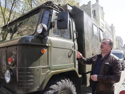 Сын актера Евгения Леонова отправил в СВО собственный автомобиль