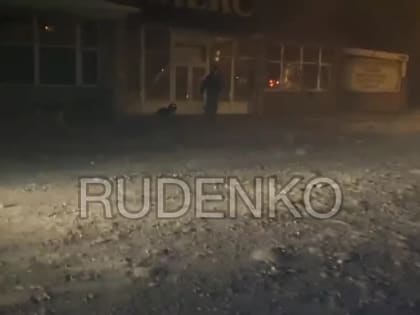 Андрей Руденко: Ленинский район г Донецка, примерно 30 мин назад нацисты нанесли удар по жилым улицам города из РСЗО HIM