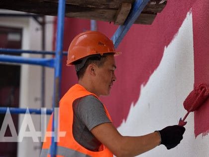 Почти 100 объектов включены в программу восстановления Старобешевского района на 2023 год
