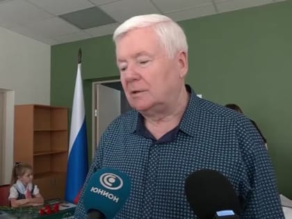 «Парта Героя» в память о 17-летнем волонтере Дмитрии Шулякине появилась в Донецке