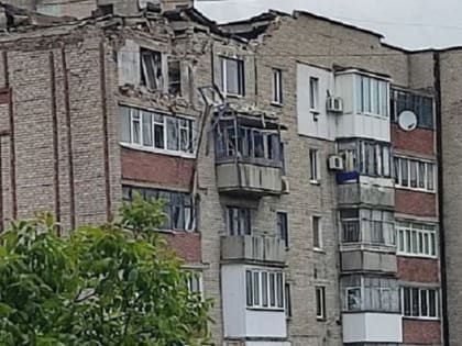 Четыре многоквартирных дома повреждены обстрелом ВСУ в Ясиноватой