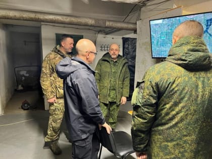 К военнослужащим БАРС «Каскад» сегодня приезжал первый заместитель главы администрации президента Сергей Кириенко