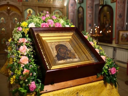 Обретенная спустя 105 лет: Московский список Казанской иконы Божией Матери прибывает на юг России