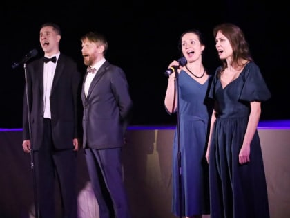 В&nbsp;Мариуполе прошла благотворительная концертная программа «Актёры Петербурга&nbsp;— жителям Донбасса»&nbsp;