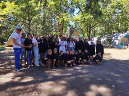 С 30 июля по 14 августа 30 юных спортсменов из Старобешевского района приняли участие в оздоровительных сборах в Ульянов