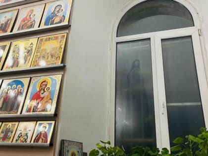 Чудо в Курской области: Богородица явилась в сельском храме