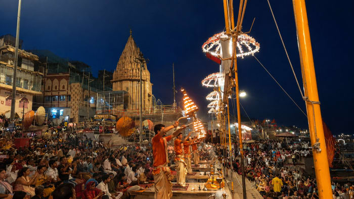 Sunset Boat Ride & Ganga Aarti