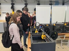 Лазеры и 3D-технологии: в Подмосковье начался чемпионат профмастерства «Абилимпикс»