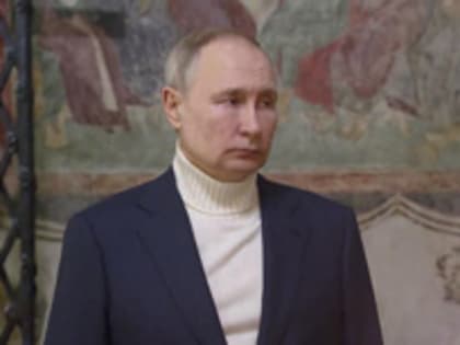 Путин поздравил россиян с Рождеством
