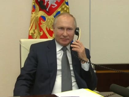 Путин поздравил президента Азербайджана с Днем независимости