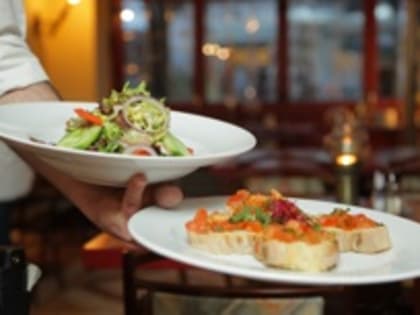 Рестораны перешли на российские продукты и подняли цены