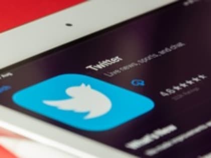 Twitter займется политикой