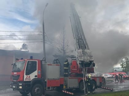 В пожаре на юге Москвы погиб человек