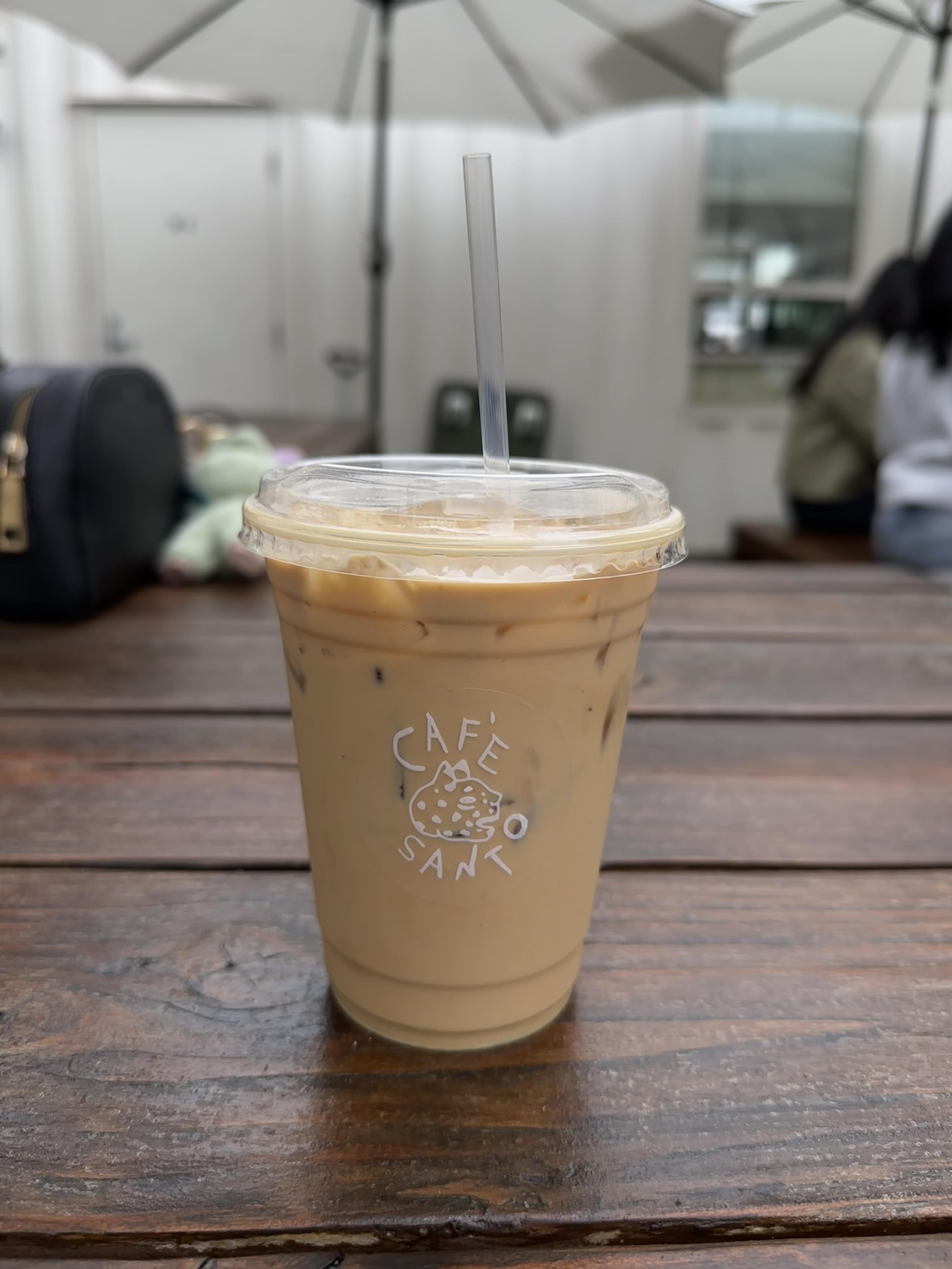 Iced Vanilla Latte