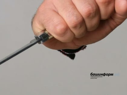 В Башкирии конфликт таксиста с пассажиром закончился ножевым ранением