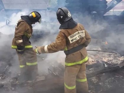 При пожаре в частном доме в Калтасинском районе Башкирии погиб мужчина