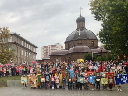 Х детский крестный ход в Уфе