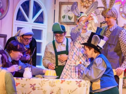 В Театре юного зрителя представили премьеру спектакля «Кролик Лапин»