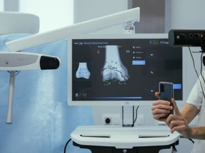 В клинике БГМУ появился робот-хирург по замене суставов