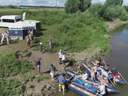 Второй день начавшегося этно-арт симпозиума “Танып су”